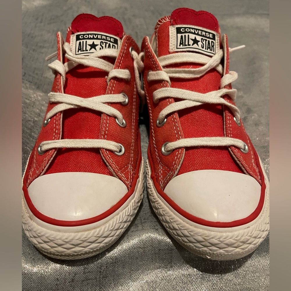 Rare Red Heart Converse size 3Y - Picture 9 of 13